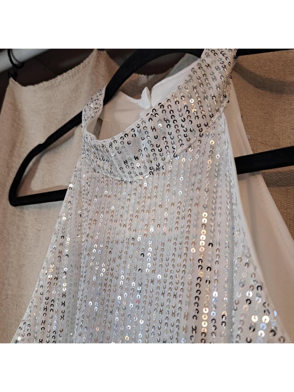 White Sequin Halter Top with Keyhole Back - Picture 4 of 4